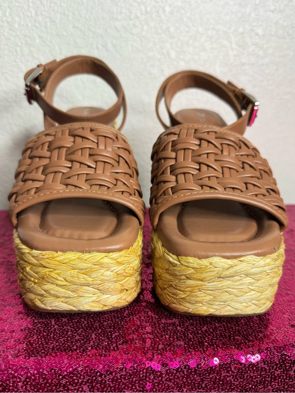 MARCH FISHER 🤎 Tan Woven Leather Espadrille Wedge Sandals (Women’s 8.5)
